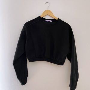 Black Cropped Sweatshirt